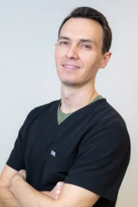 Dr. Blake Cavender Dentist in Brentwood